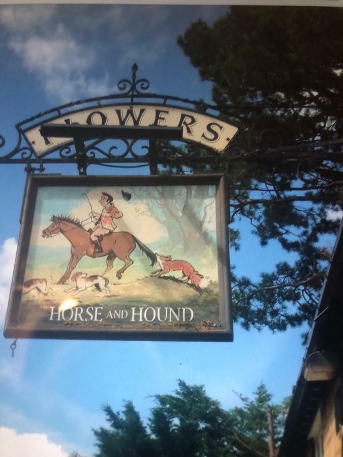 Horse & Hound Inn Broadway  Esterno foto